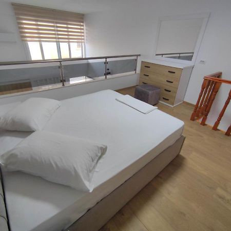 Rose Apartment Саранде Екстериор снимка