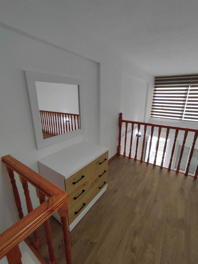 Rose Apartment Саранде Екстериор снимка
