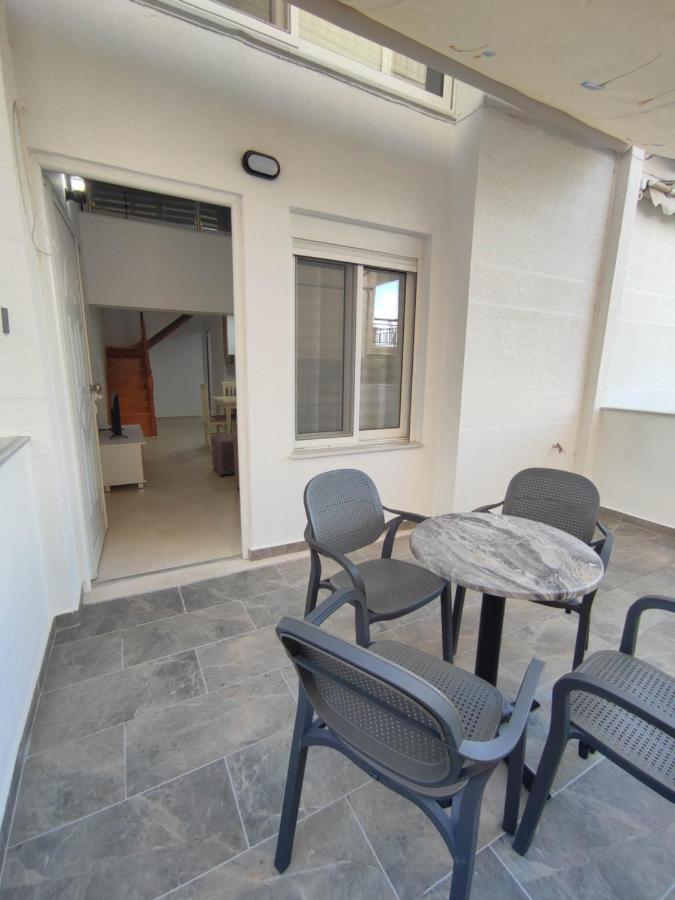 Rose Apartment Саранде Екстериор снимка