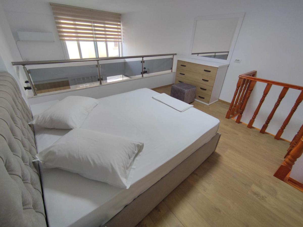 Rose Apartment Саранде Екстериор снимка