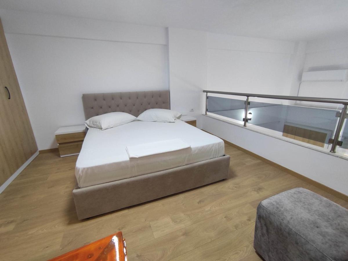 Rose Apartment Саранде Екстериор снимка